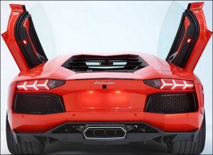 Lamborghini Aventador, desvelado prácticamente al completo