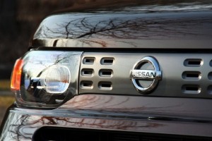Nissan comprueba los niveles de radiación de los coches exportados