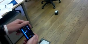 Coche radiocontrol… controlado con el móvil