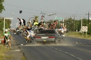 Quieren quitar el coche al que menosprecie al ciclista