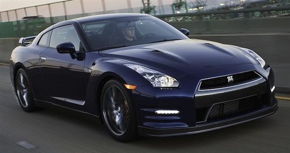2012_nissan_gt_r_new_main