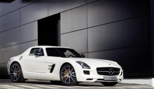 Mercedes SLC, aplazado