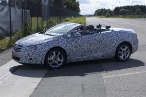 2013 Opel Astra Cabrio, a cielo descubierto