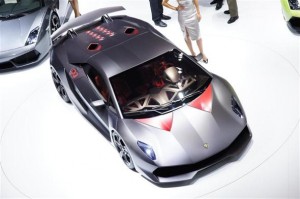 Lamborghini Sesto Elemento, producción en camino