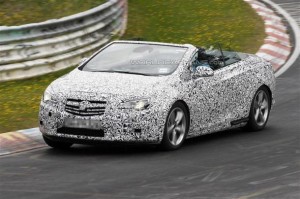 Opel Astra Cabrio, más fotos espía
