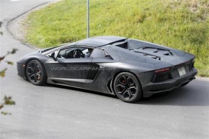 Lamborghini Aventador Roadster, cazado de nuevo