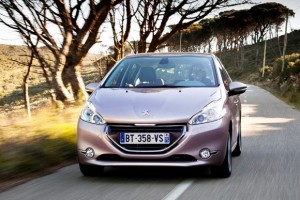 España: Peugeot 208 Intuitive