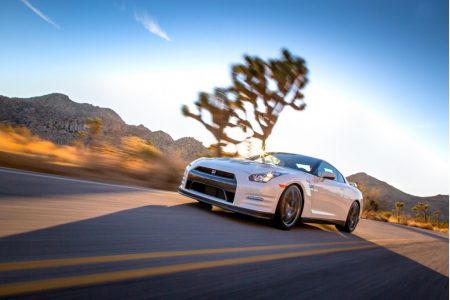 2014-nissan-gt-r_100414416_l