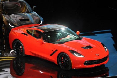 03-2014-chevrolet-corvette-reveal