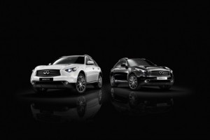 Europa: Infiniti FX Black and White Edition