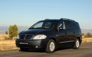 SsangYong rebaja aun más los precios del Rodius
