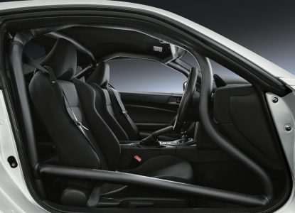 008-subaru-brz-ra-racing
