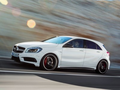 mercedes-benz_a_45_amg_4