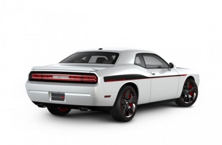 Dodge-Challenger-RT-Redline-3
