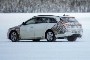 Fotos espía: Renovado Opel Insignia ST
