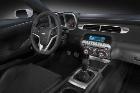 2014-chevrolet-camaroz28-008