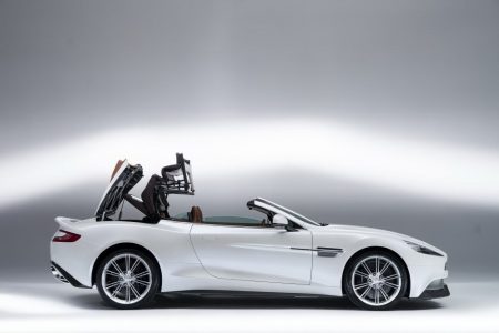new-aston-martin-vanquish-volante-095