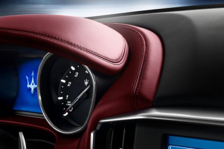 2014-maserati-ghibli-682