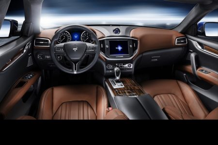 2014-maserati-ghibli-972