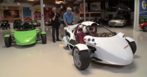 Jay Leno se sube al Campagna T-Rex