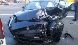 Destrozan un Jaguar F-Type en Sudáfrica
