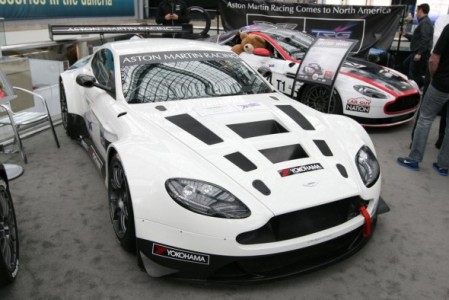 aston-martin-v12-vantage-alms-02