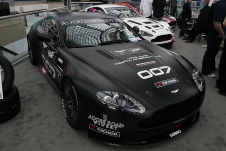 aston-martin-vantage-gt4-02