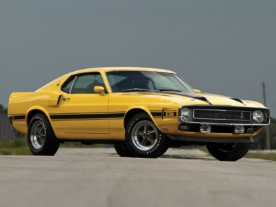Ford-Mustang-GT350-1[2]