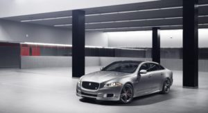 Jaguar XJR, ya disponible en España