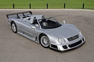 Mercedes CLK GTR Roadster, a subasta