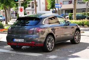 En la calle: Porsche Macan, casi al desnudo
