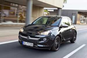 Opel Adam Black Link y White Link