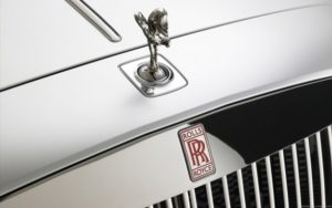 Rolls-Royce está considerando seriamente la producción de un SUV