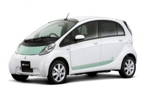 Mitsubishi y Renault-Nissan estudian una nueva alianza