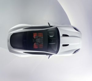 Jaguar F-Type Coupé: se desvelará por completo en un par de semanas