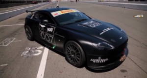 Matt Farah se atreve con el Aston Martin Vantage GT4