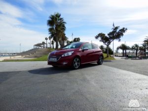 Prueba: Peugeot 208 GTI (diseño, habitáculo, mecánica)