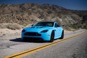 MotorTrend se sube al Aston Martin V12 Vantage S