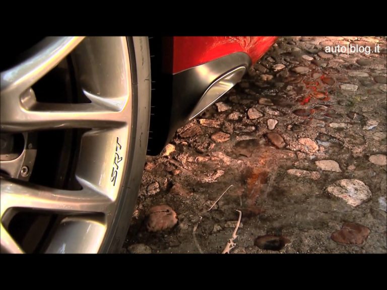 En vídeo: SRT Viper