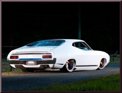 Ford Falcon XC Coupé totalmente personalizado a la venta 3