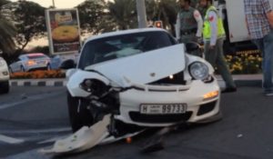 Destrozan un Porsche 911 GT3 RS en Dubai