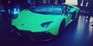 Lamborghini Aventador LP720-4 50 Anniversario Roadster, cazado en China
