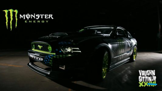Vaughn Gittin Jr nos muestra su Mustang RTR de 845 caballos