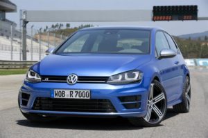 Acercándonos al Volkswagen Golf R Evo
