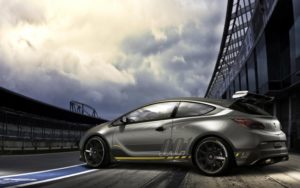 Opel Astra OPC EXTREME: Del circuito a la calle