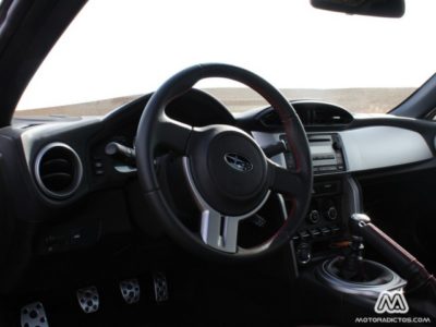 Prueba: Subaru BRZ (equipamiento, comportamiento, conclusión) 2