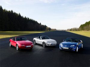 25 aniversario del Mazda MX-5, un biplaza de récord