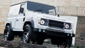 Kahn Design rinde homenaje al Land Rover Defender