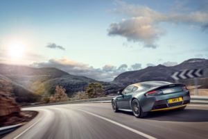 El SUV de Aston Martin aún está en la lista, podría llegar a producción