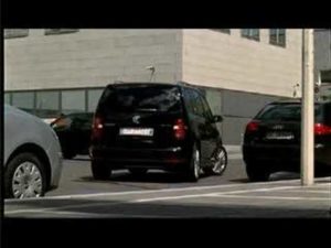 Volkswagen Touran con complejo de KITT